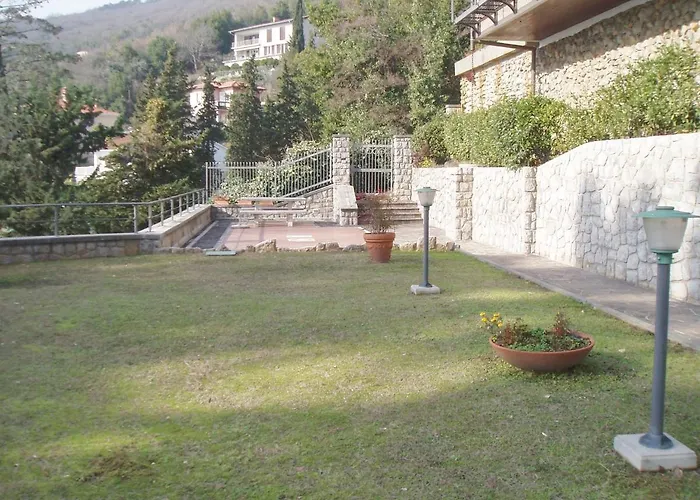 Guest house Soba Bosa 3*